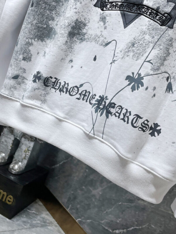 Chrome heart Sweater - Image 8