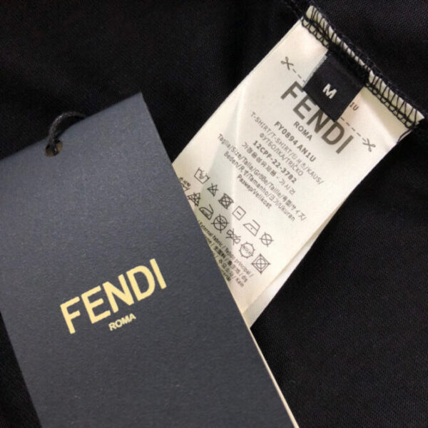 Fendi T-Shirt - Image 8