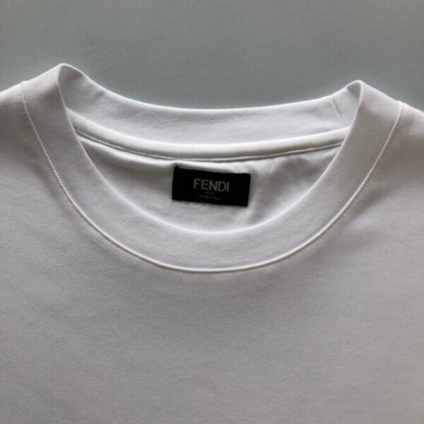 Fendi T-Shirt - Image 8