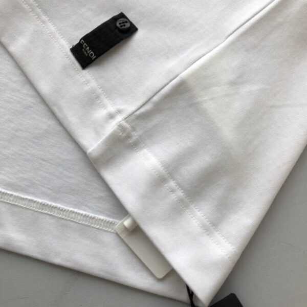 Fendi T-Shirt - Image 4