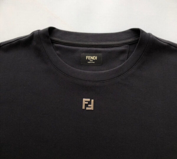 Fendi T-Shirt - Image 7