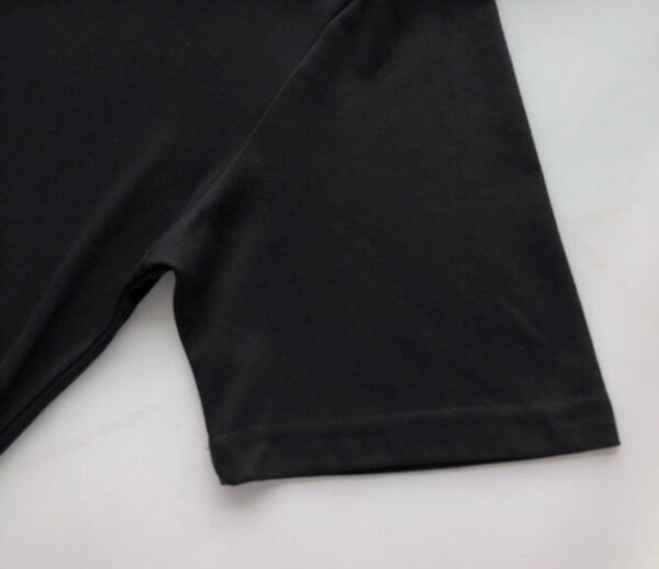 Fendi T-Shirt - Image 5