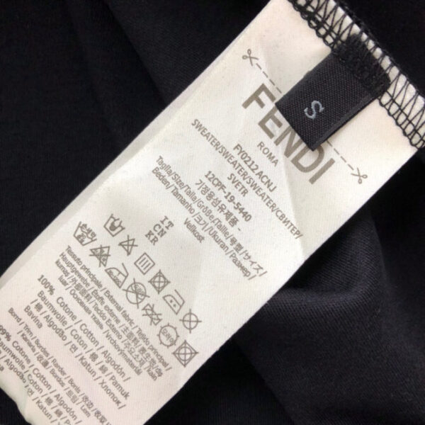 Fendi T-Shirt - Image 8