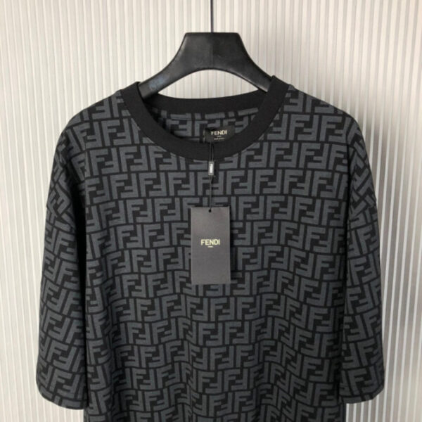 Fendi T-Shirt - Image 3