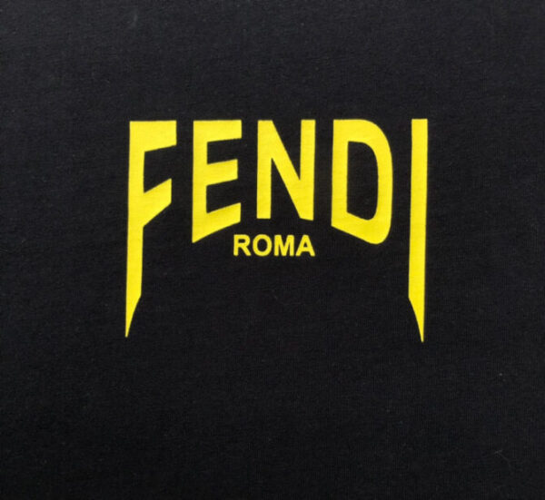 Fendi T-Shirt - Image 7