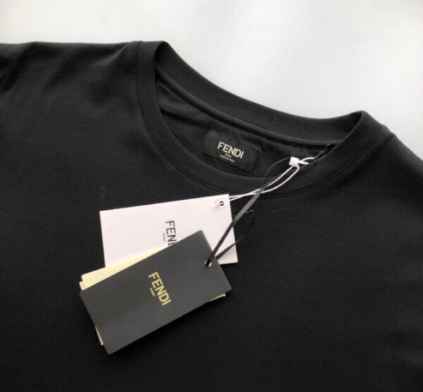 Fendi T-Shirt - Image 8