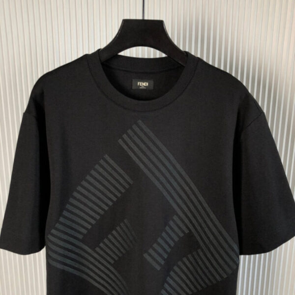 Fendi T-Shirt - Image 3