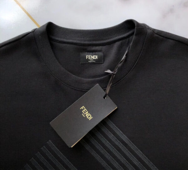 Fendi T-Shirt - Image 7
