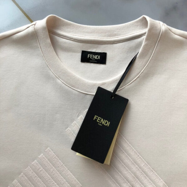 Fendi T-Shirt - Image 4