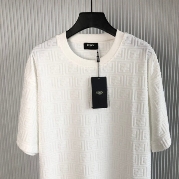 Fendi T-Shirt - Image 3
