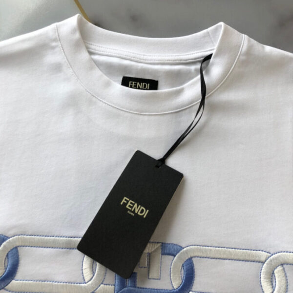 Fendi T-Shirt - Image 7