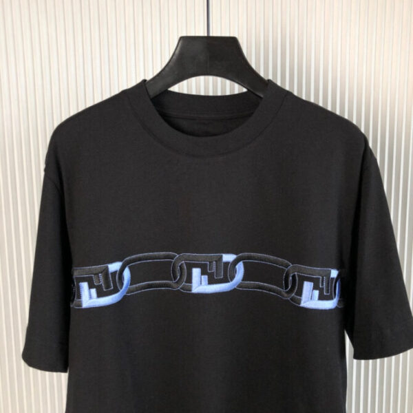 Fendi T-Shirt - Image 3