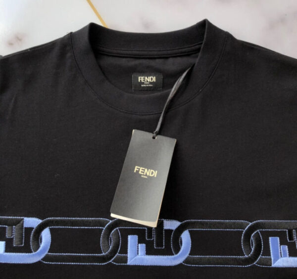 Fendi T-Shirt - Image 6