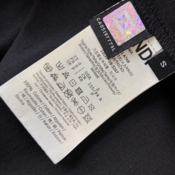 Fendi T-Shirt - Image 7
