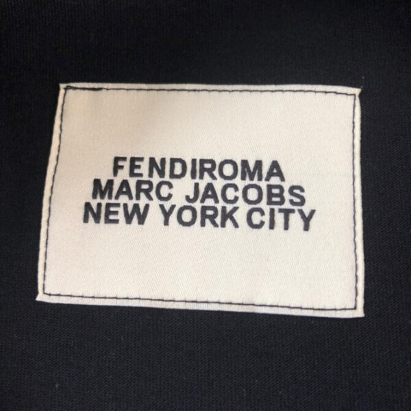 Fendi T-Shirt - Image 6