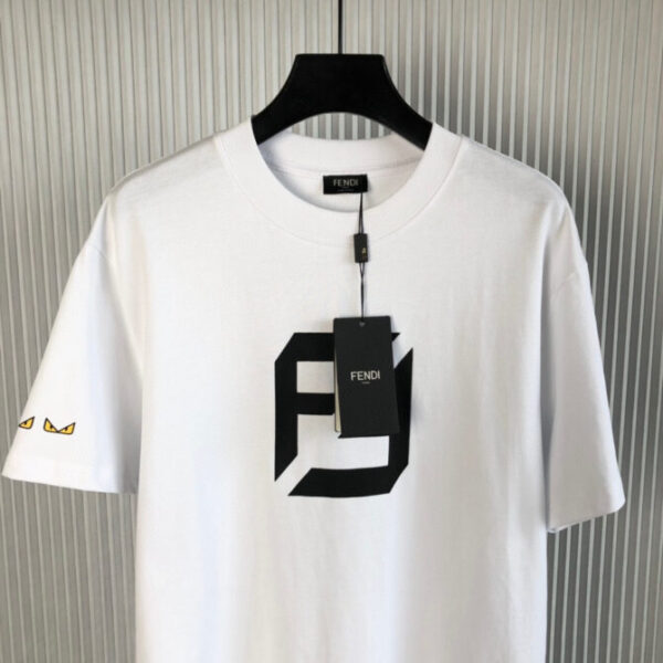 Fendi T-Shirt - Image 3