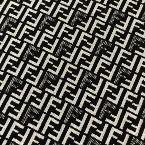 Fendi T-Shirt - Image 6