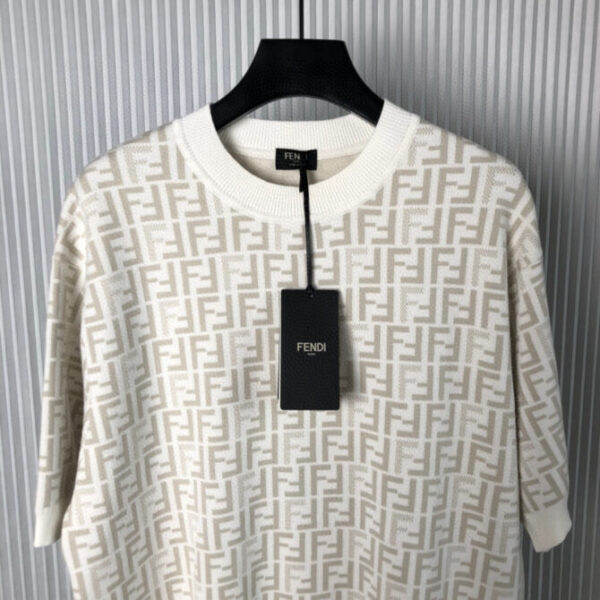 Fendi T-Shirt - Image 3