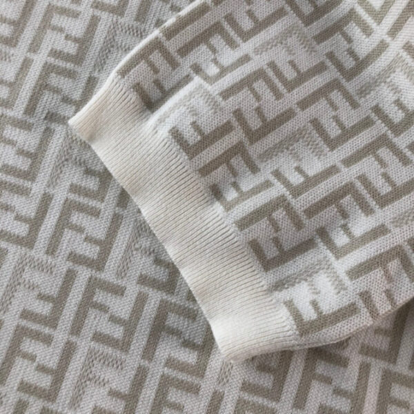 Fendi T-Shirt - Image 6