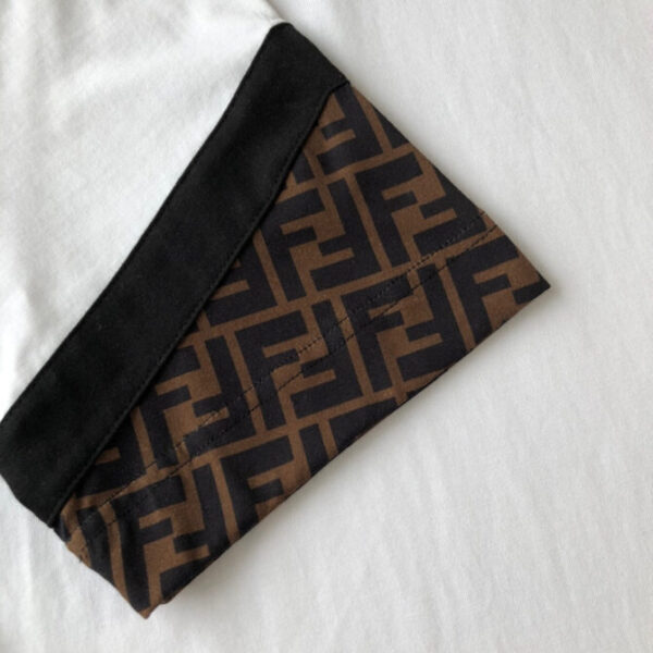 Fendi T-Shirt - Image 6
