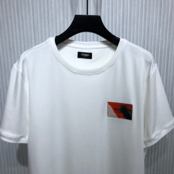 Fendi T-Shirt - Image 7