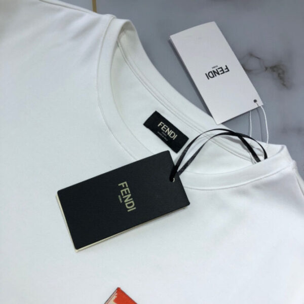 Fendi T-Shirt - Image 6
