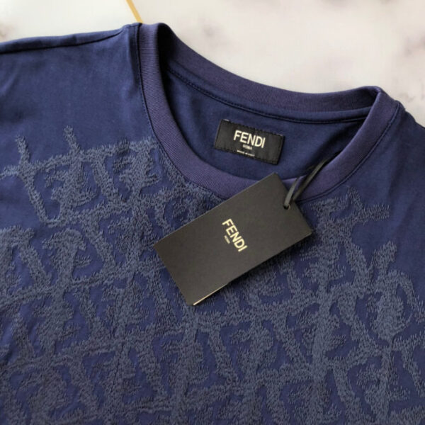 Fendi T-Shirt - Image 7