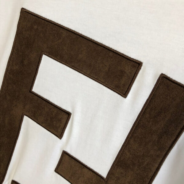 Fendi T-Shirt - Image 5