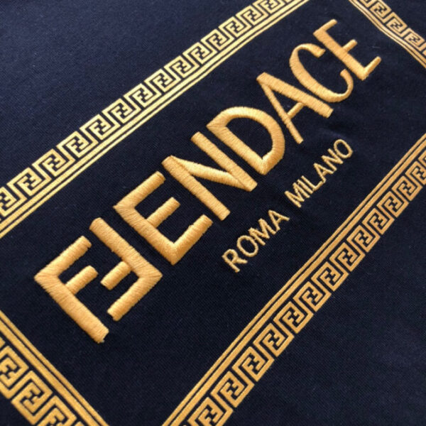 Fendi T-Shirt - Image 5