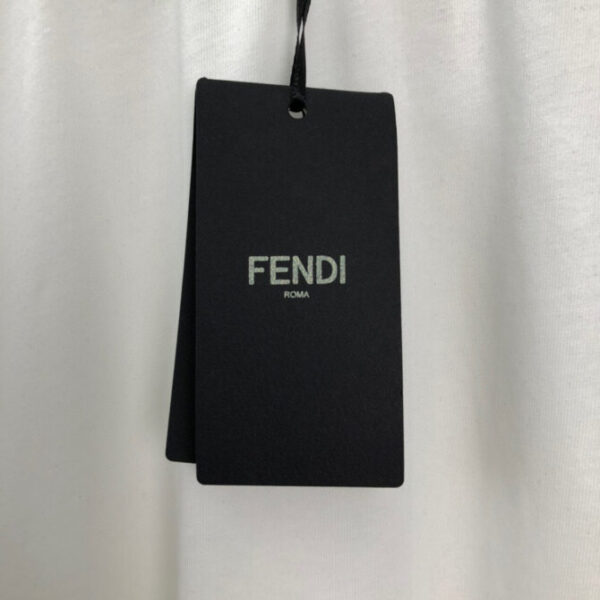 Fendi T-Shirt - Image 7