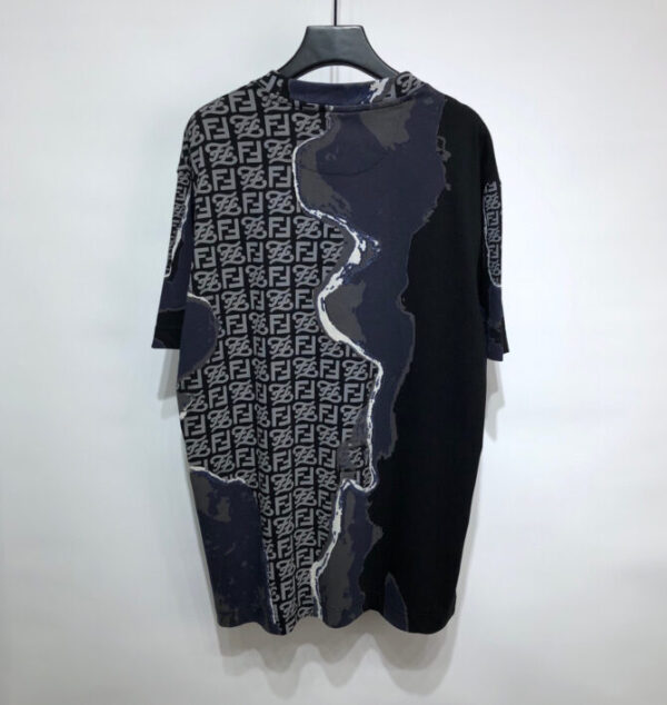 Fendi T-Shirt - Image 2