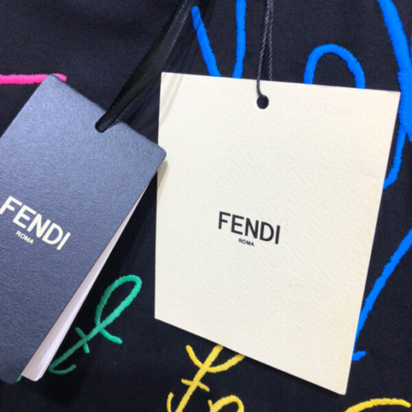 Fendi T-Shirt - Image 7
