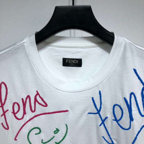 Fendi T-Shirt - Image 8