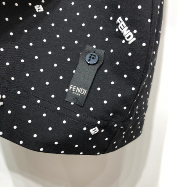 Fendi T-Shirt - Image 7