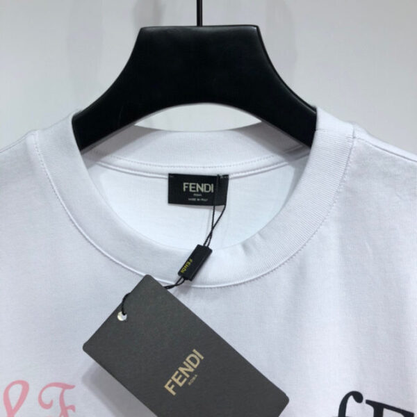 Fendi T-Shirt - Image 8