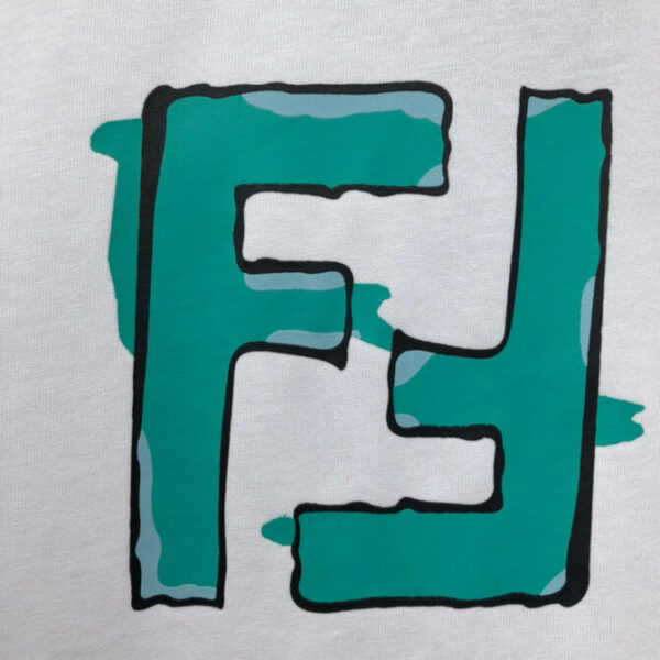Fendi T-Shirt - Image 7