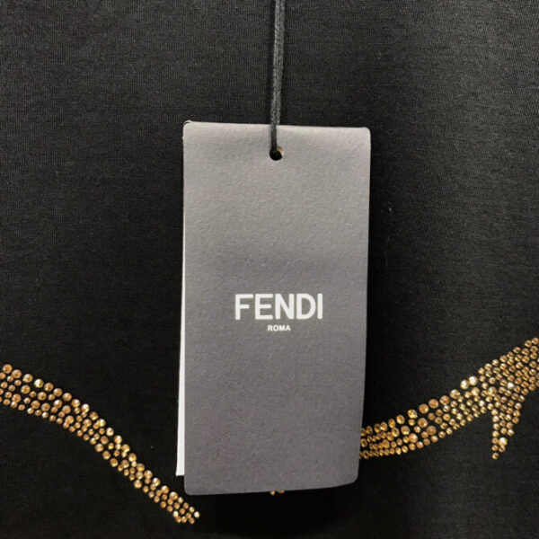 Fendi T-Shirt - Image 8