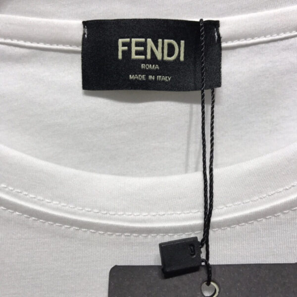 Fendi T-Shirt - Image 8
