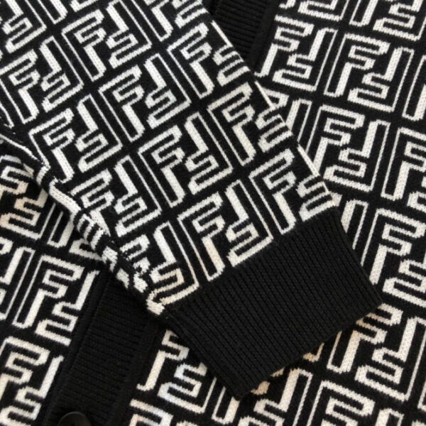 Fendi Jacket - Image 5