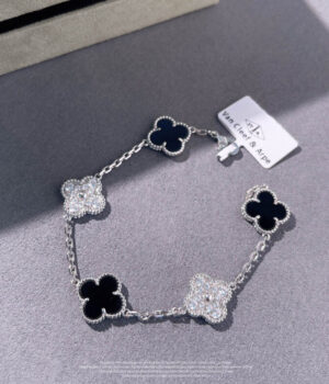 VCA Bracelet