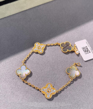 VCA Bracelet