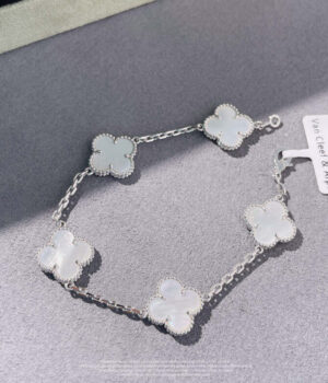 VCA Bracelet