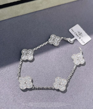 VCA Bracelet