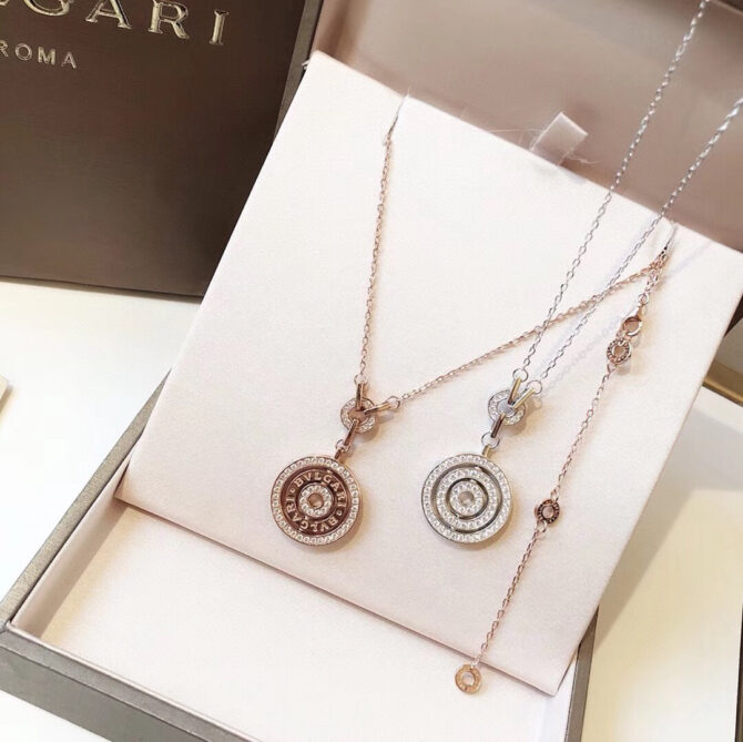 Bvlgari Necklace - Image 3