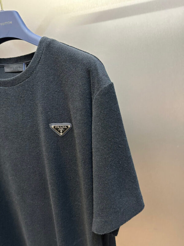 Prada T-Shirt - Image 9