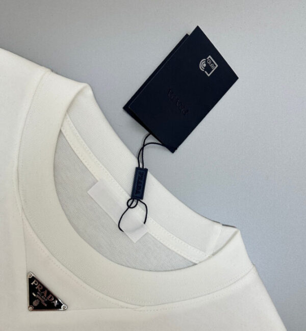 Prada T-Shirt - Image 6