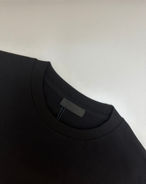 Prada T-Shirt - Image 5