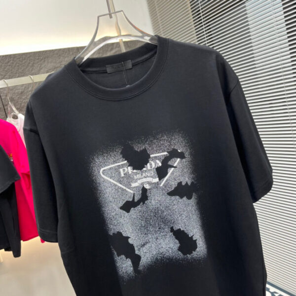 Prada T-Shirt - Image 9