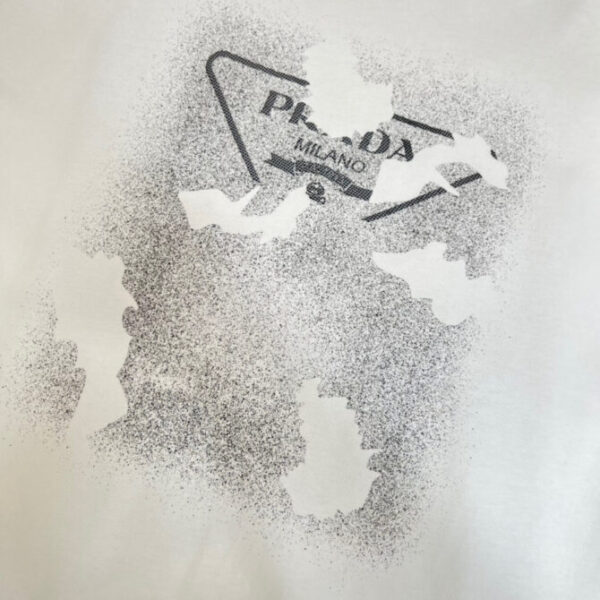 Prada T-Shirt - Image 5