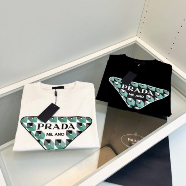 Prada T-Shirt - Image 11